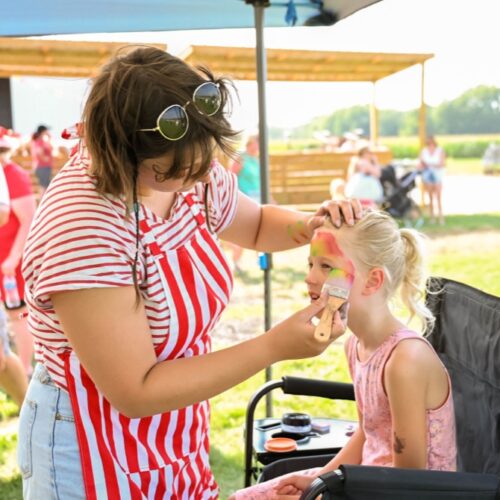 face-painting